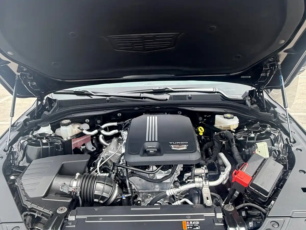 Cadillac CT5 2025 Model 28T Track Performance Edition фото 13