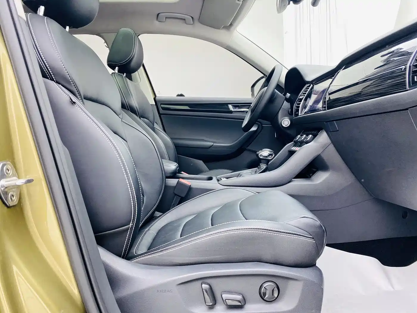 Škoda Kodiaq 2018 Facelift TSI330 7-seat 2WD Premium Luxury Edition фото 13
