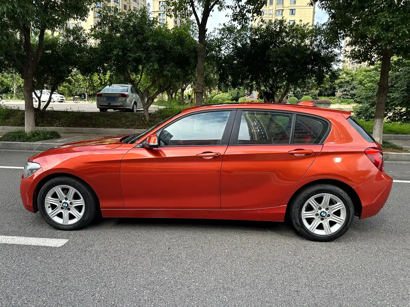 BMW 1 Series (Import) 2013 Facelift 116i Leading Model фото 17