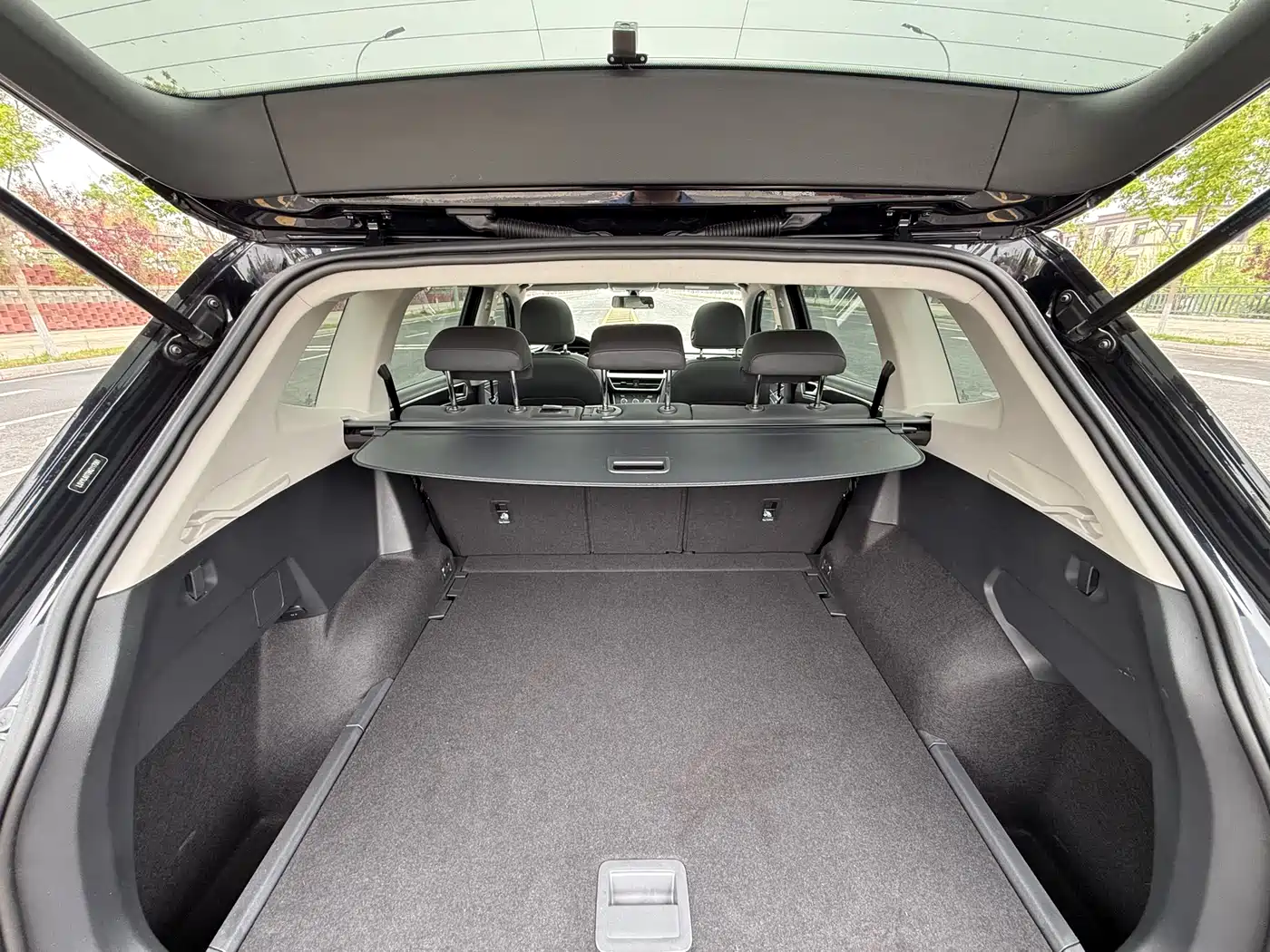 Volkswagen Tiguan L 2023 280TSI 2WD Trend Limited Edition фото 14