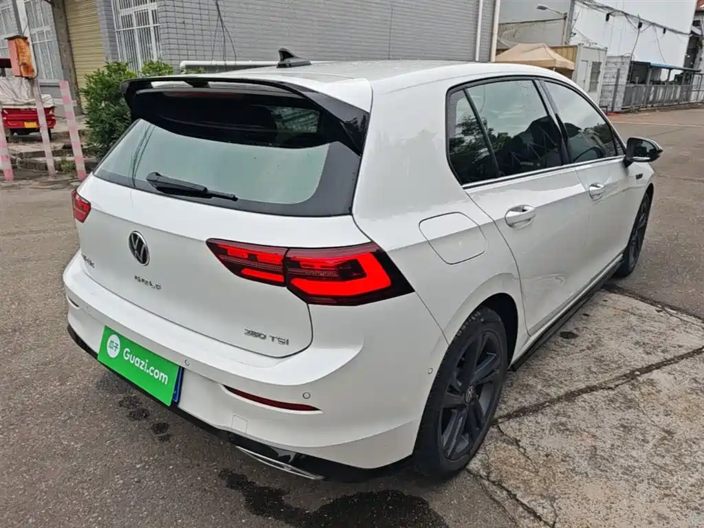 Volkswagen Golf 2021 280TSI DSG R-Line фото 7