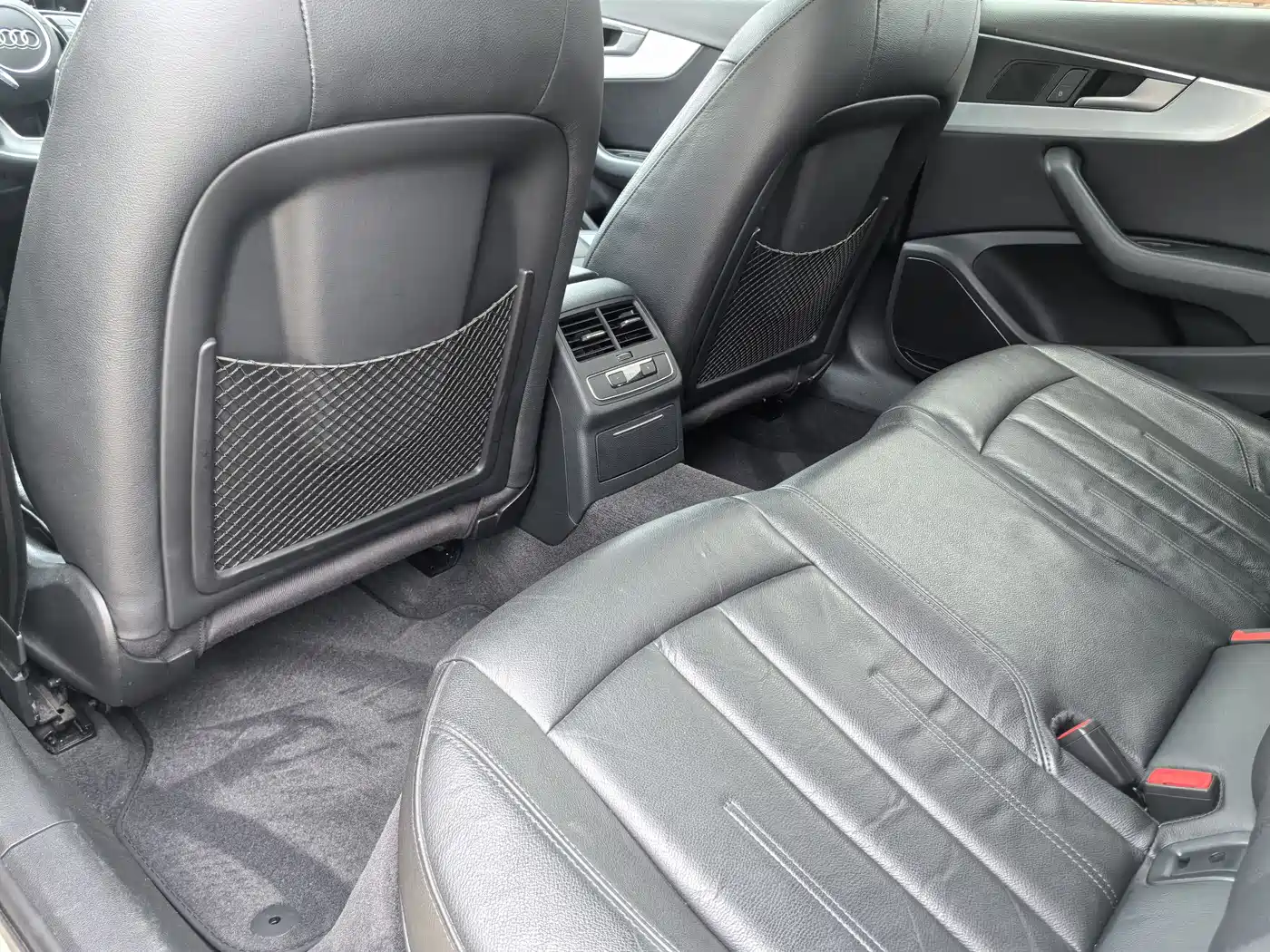 Audi A4L 2019 40 TFSI Fashion (China VI) фото 3