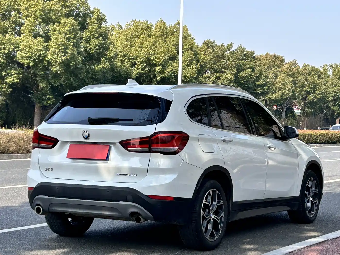 BMW X1 2020 sDrive25Li Leading Model фото 16