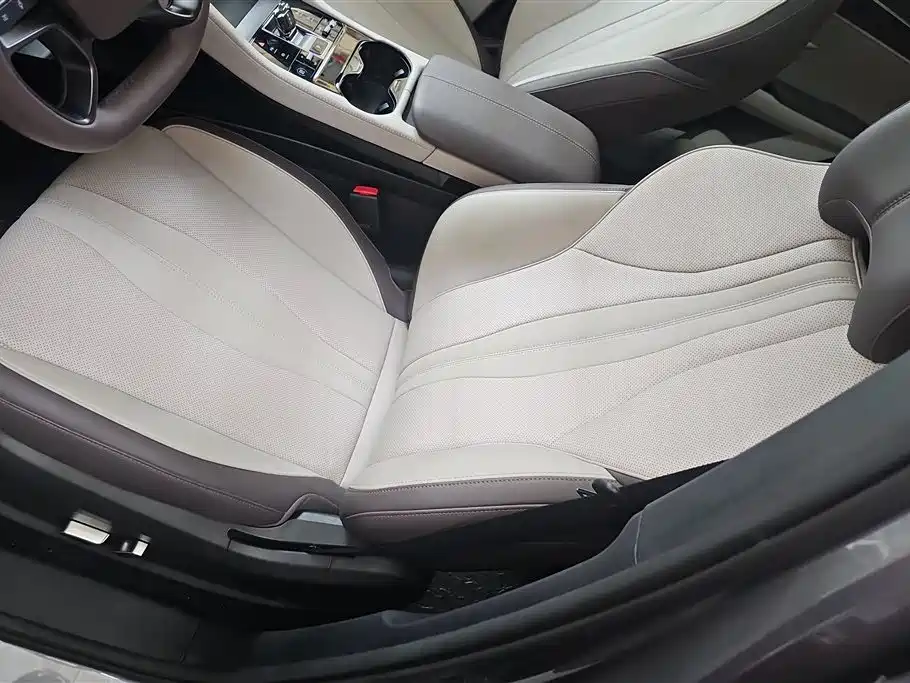 BYD Song PLUS PHEV 2025 DM-i Smart Driving Edition 112KM Honor фото 9