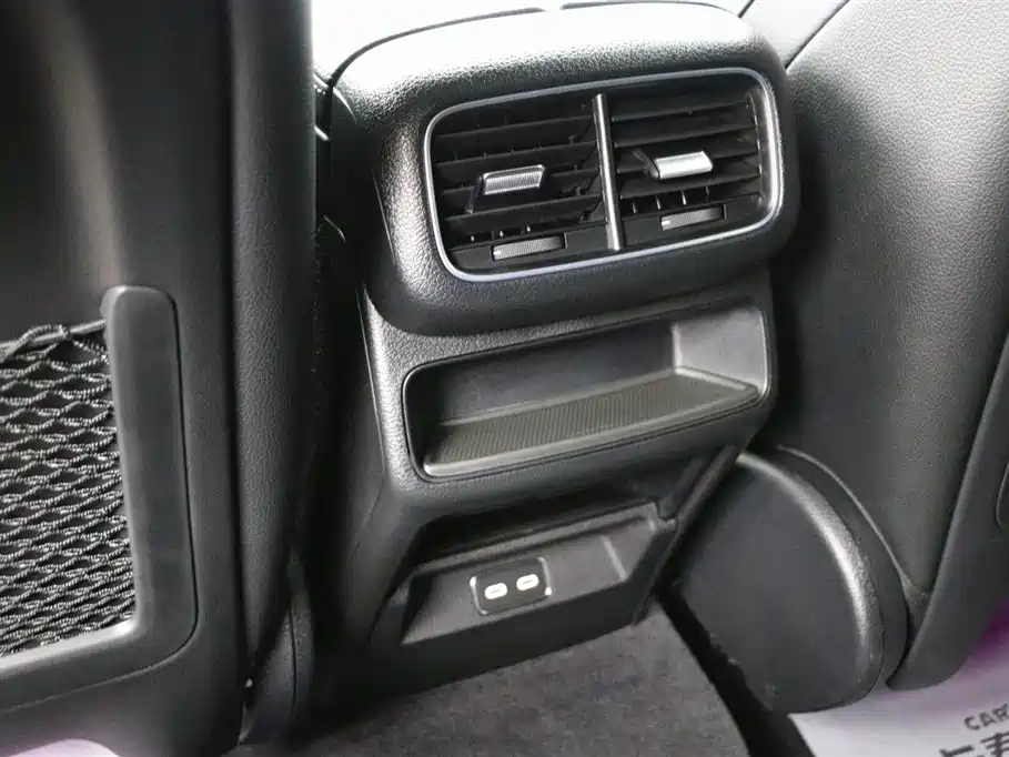 Mercedes-Benz GLE Coupe 2024 GLE 450 4MATIC Coupe SUV Fashion фото 18