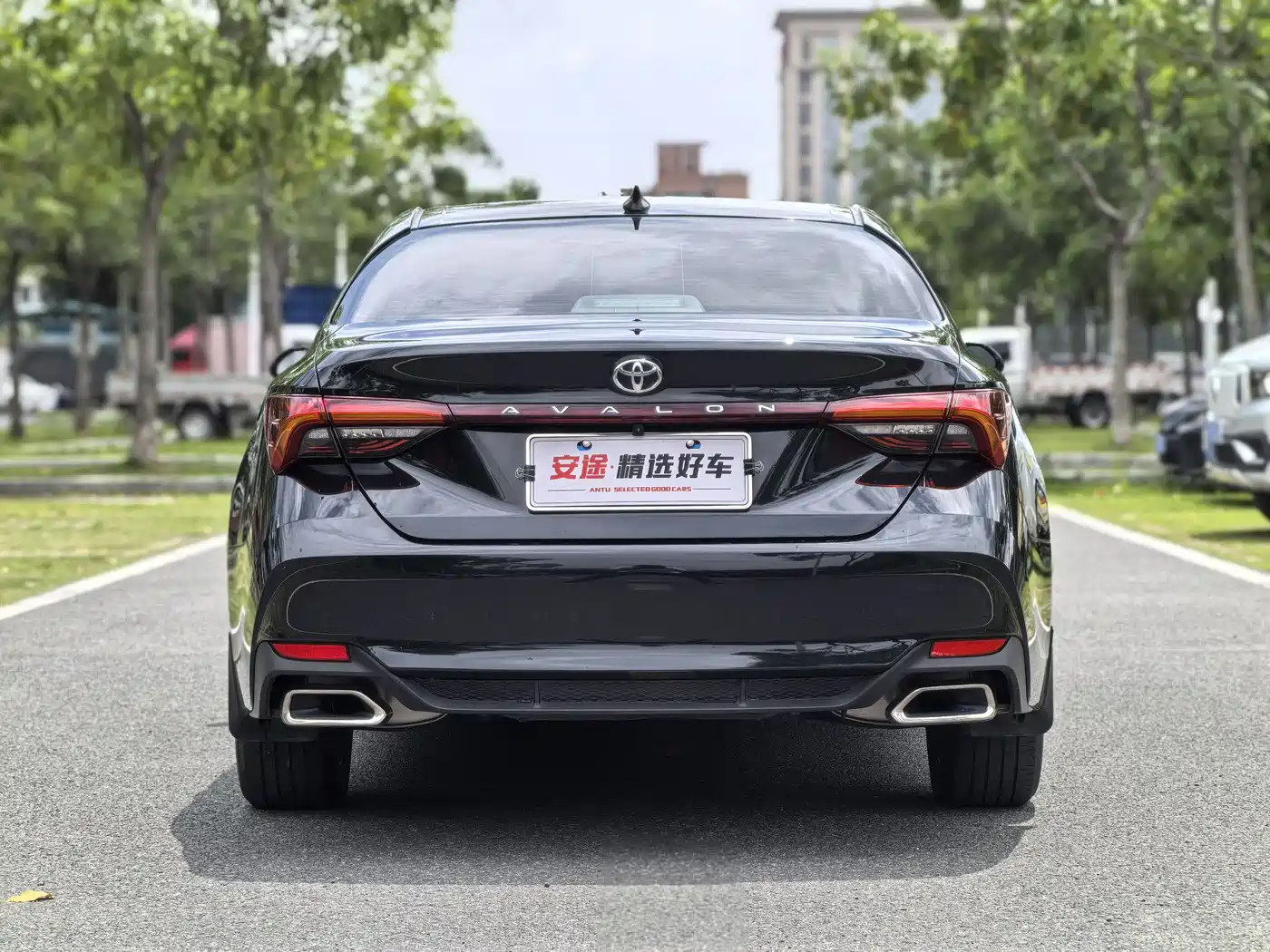 Toyota Avalon 2024 2.0L Luxury Edition фото 4