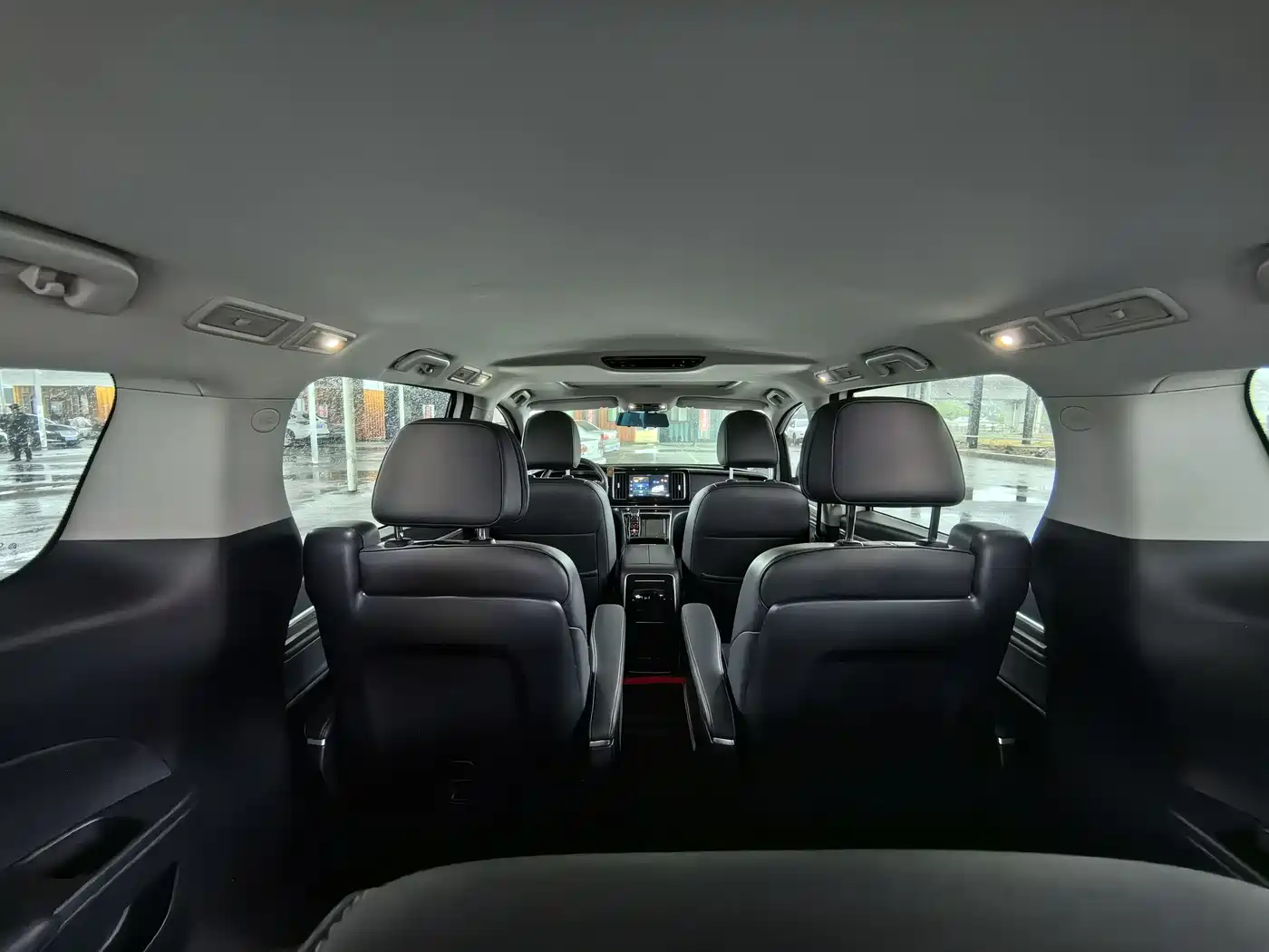 GAC Trumpchi Trumpchi M8 2021 Leading Show Series 390T Premium Edition фото 6