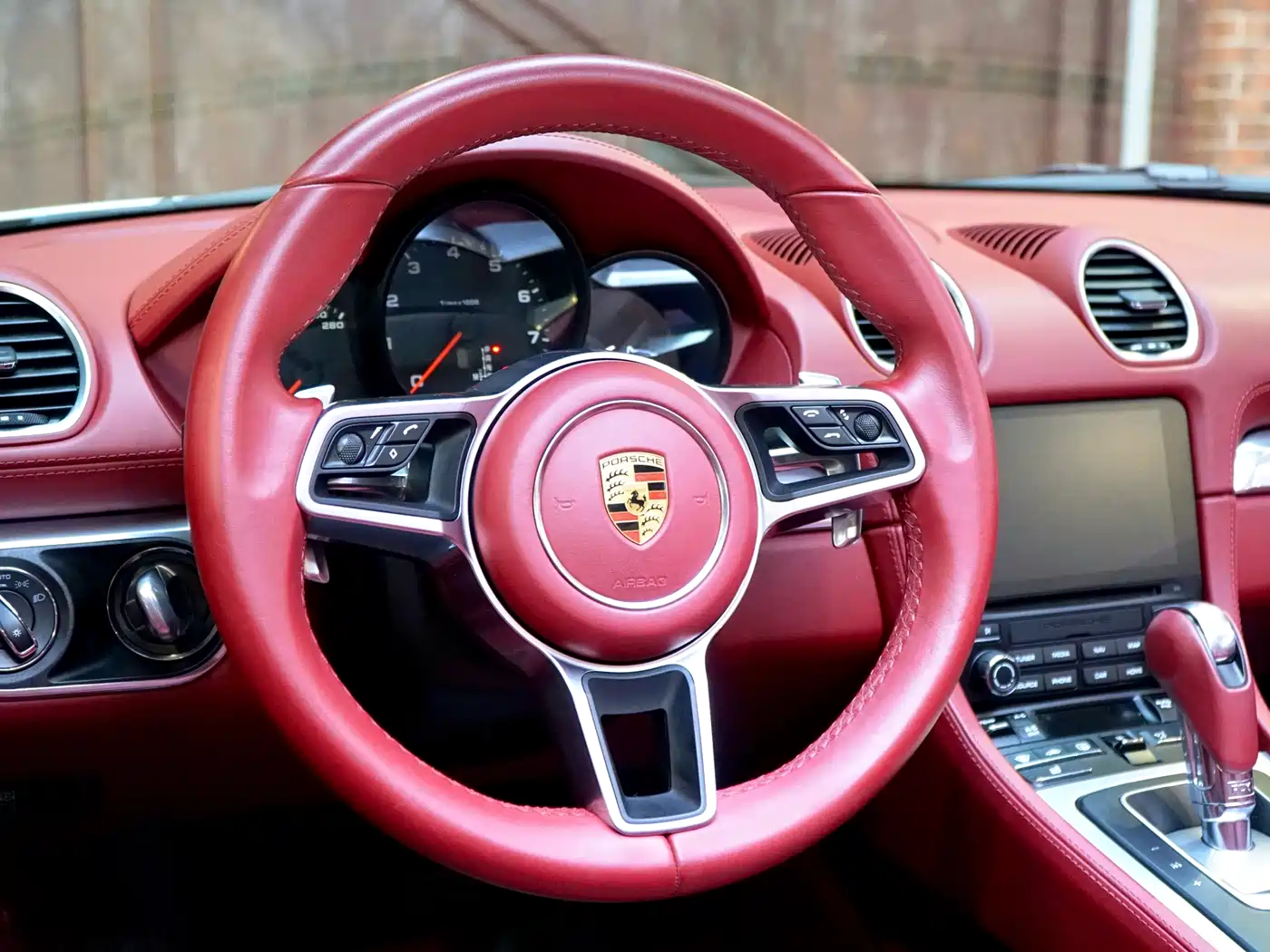 Porsche 718 2022 Boxster 2.0T фото 10