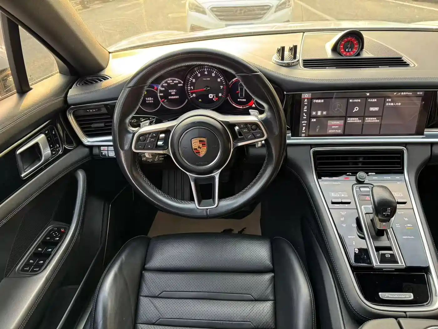 Porsche Panamera 2017 Panamera 3.0T фото 13