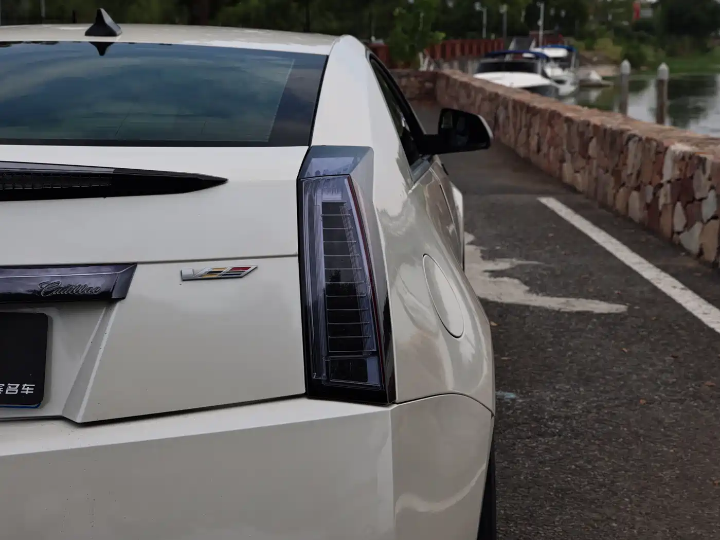 Cadillac CTS (Import) 2012 2012 6.2L CTS-V COUPE