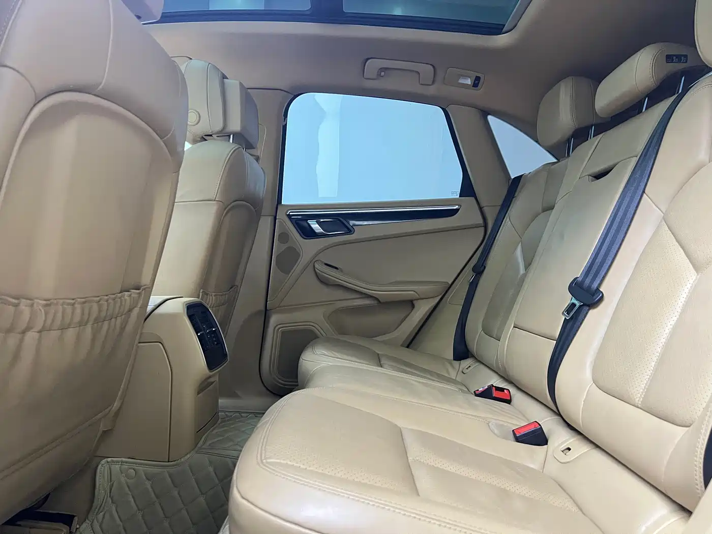 Porsche Macan 2016 Macan S 3.0T фото 10