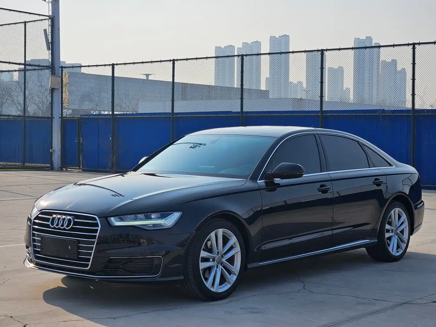 Audi A6L 2018 30th Anniversary TFSI Progressive