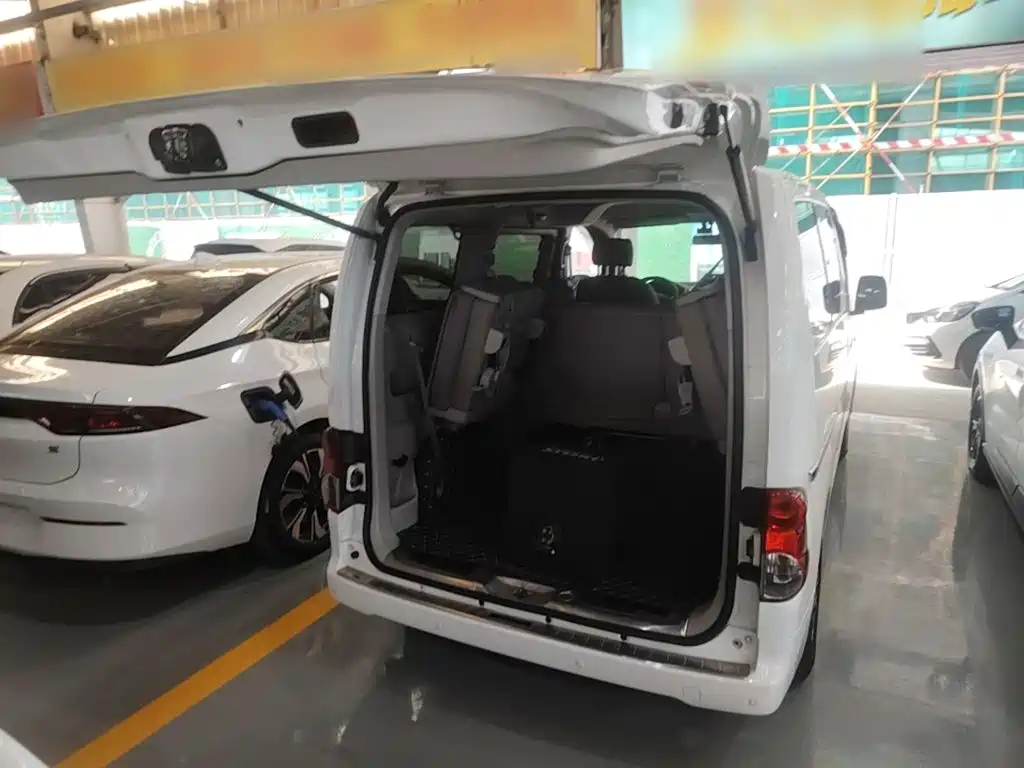Nissan NV200 2017 2016 Facelift 1.6L CVT Luxury