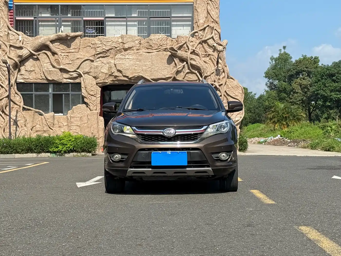BYD S7 2017 2017 2.0T Automatic Luxury Model