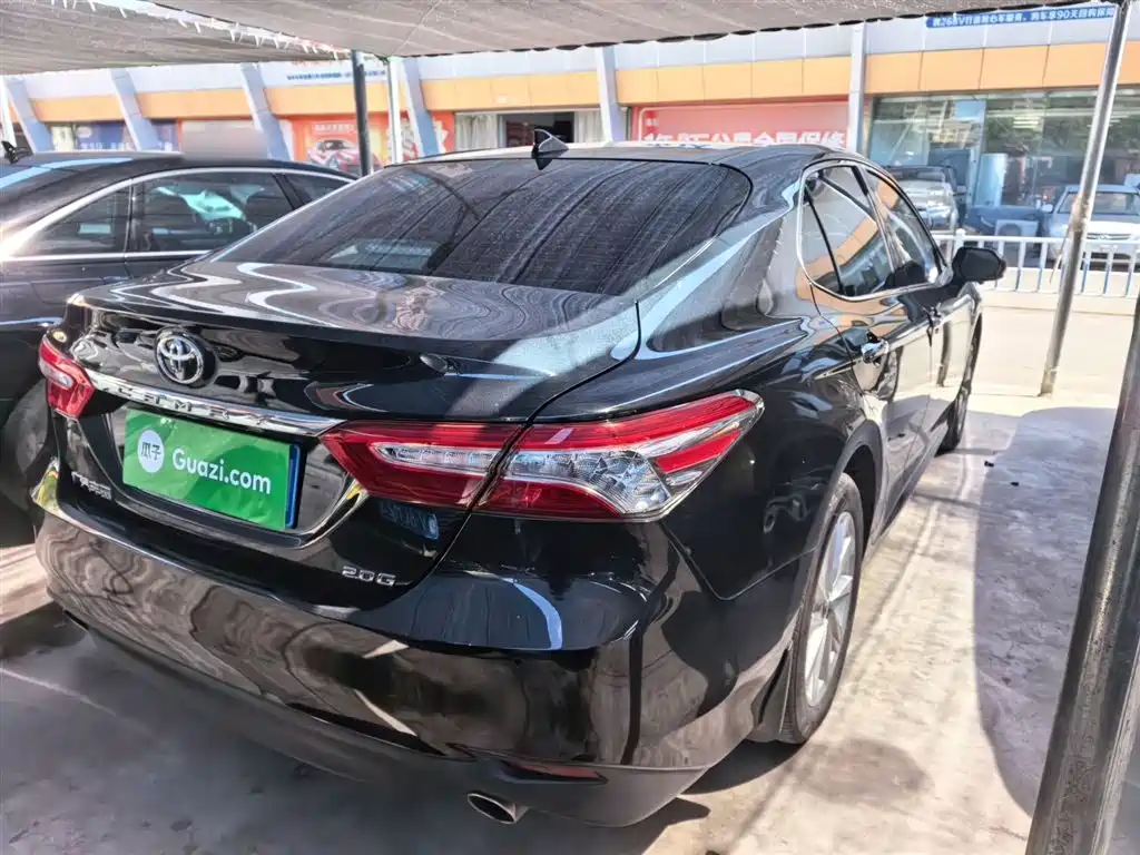 Toyota Camry 2021 2.0G Luxury Edition фото 14