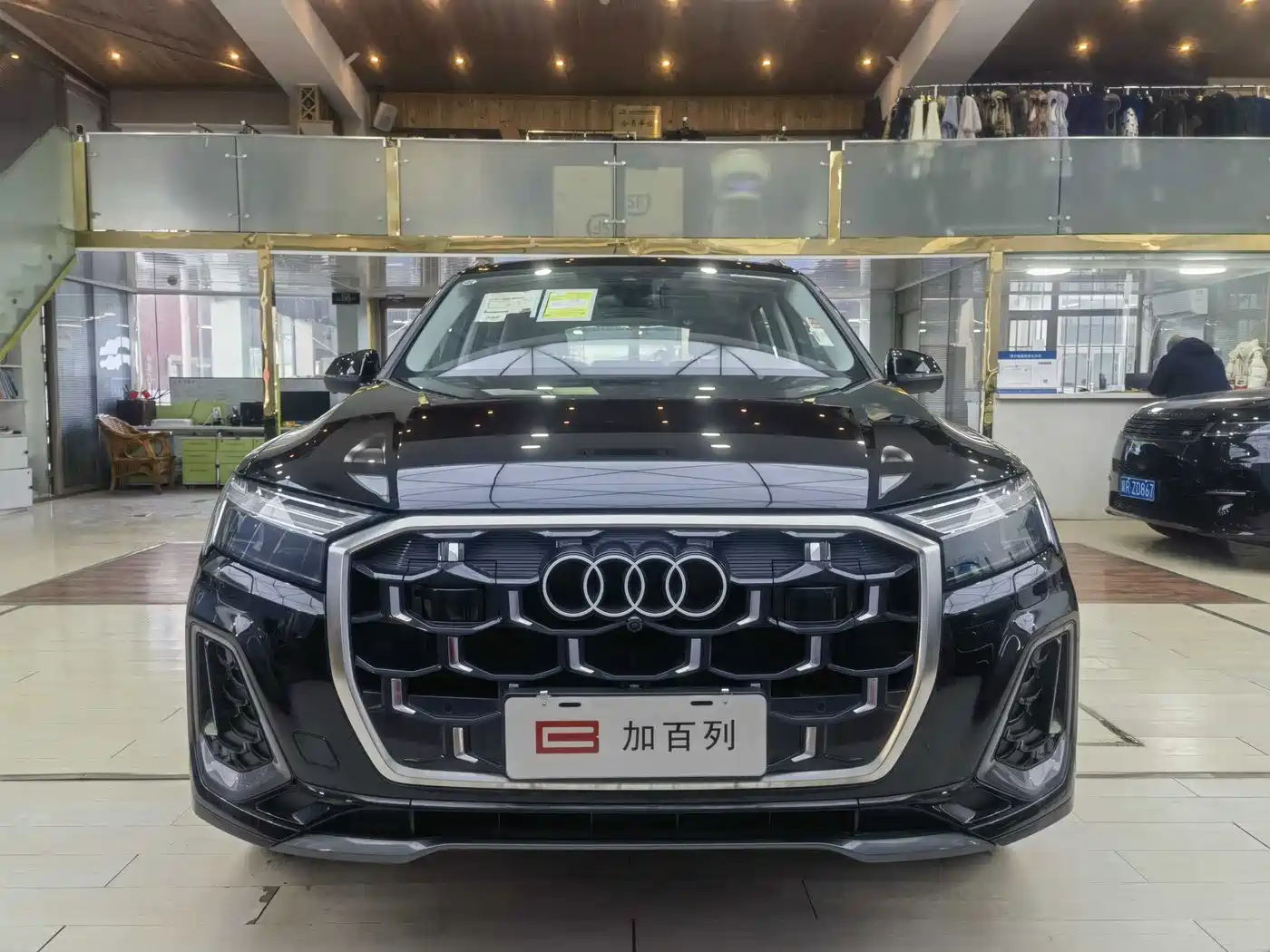 Audi Q7 2024 45 TFSI quattro S line Sport фото 2