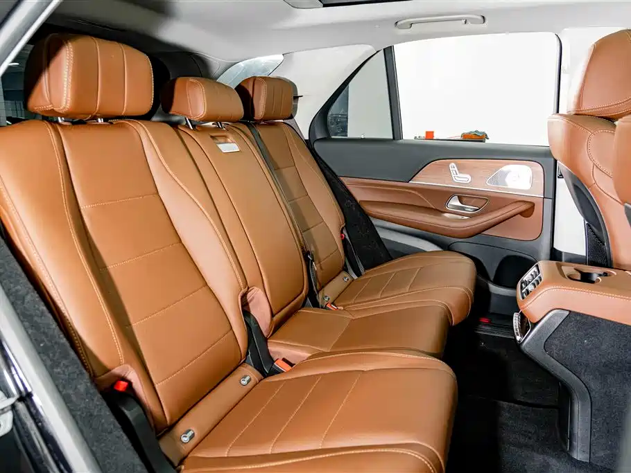 Mercedes-Benz GLE 2025 Facelift GLE 450 4MATIC Fashion Model фото 24