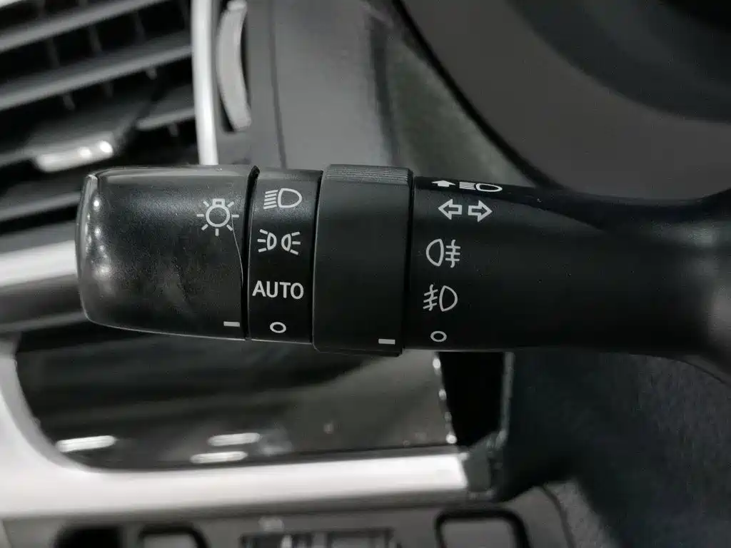 Фото 21 - Subaru Forester