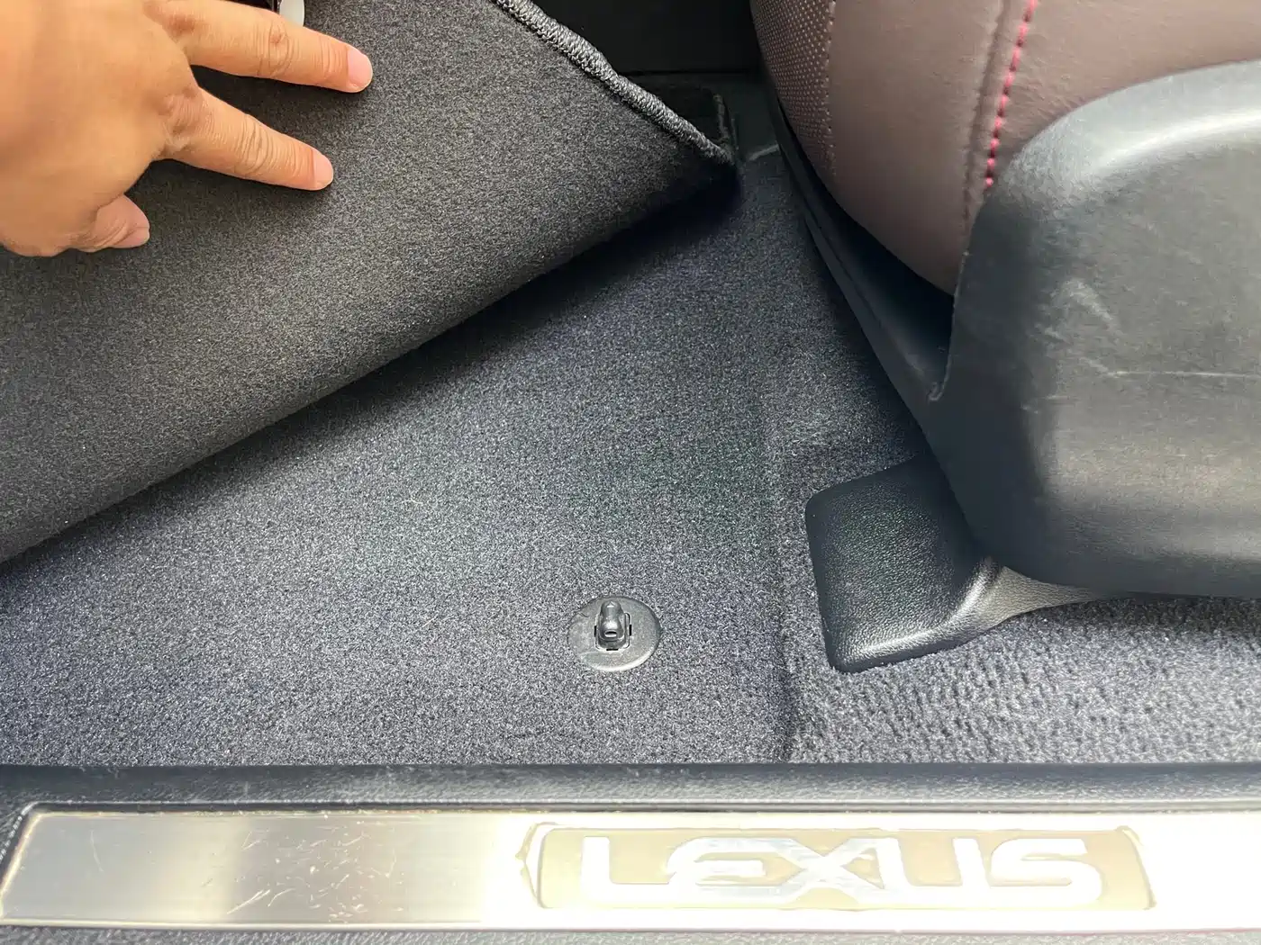 Фото 10 - Lexus RX