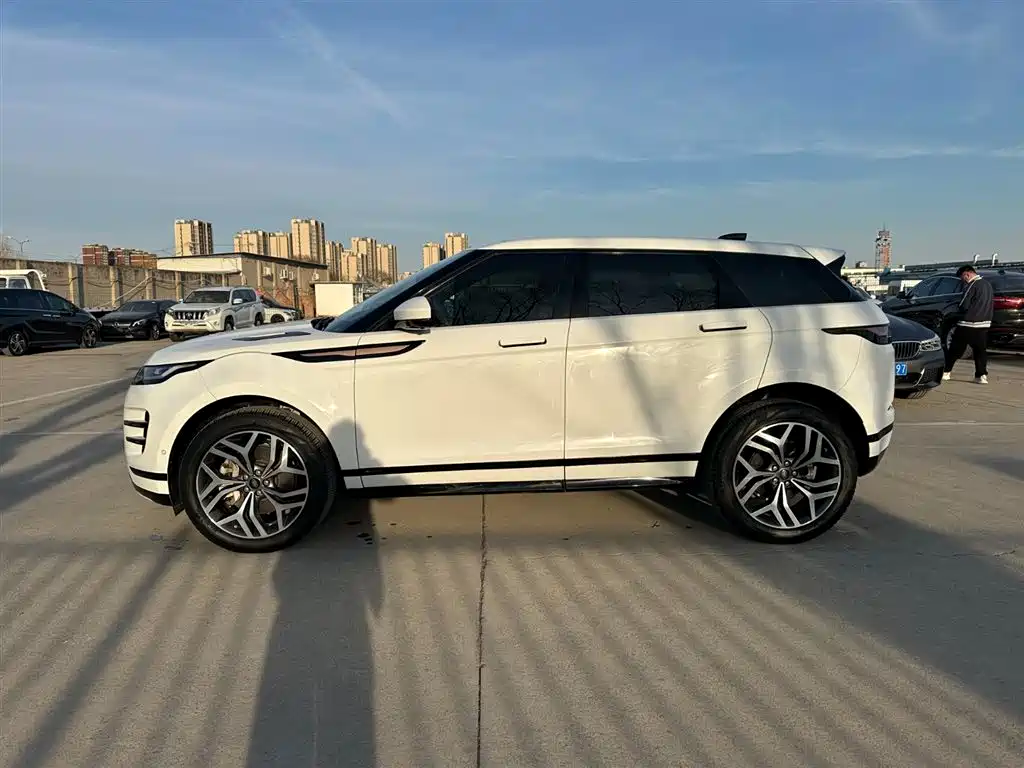 Land Rover Range Rover Evoque 2020 249PS R-DYNAMIC SE Sport Tech Edition фото 7