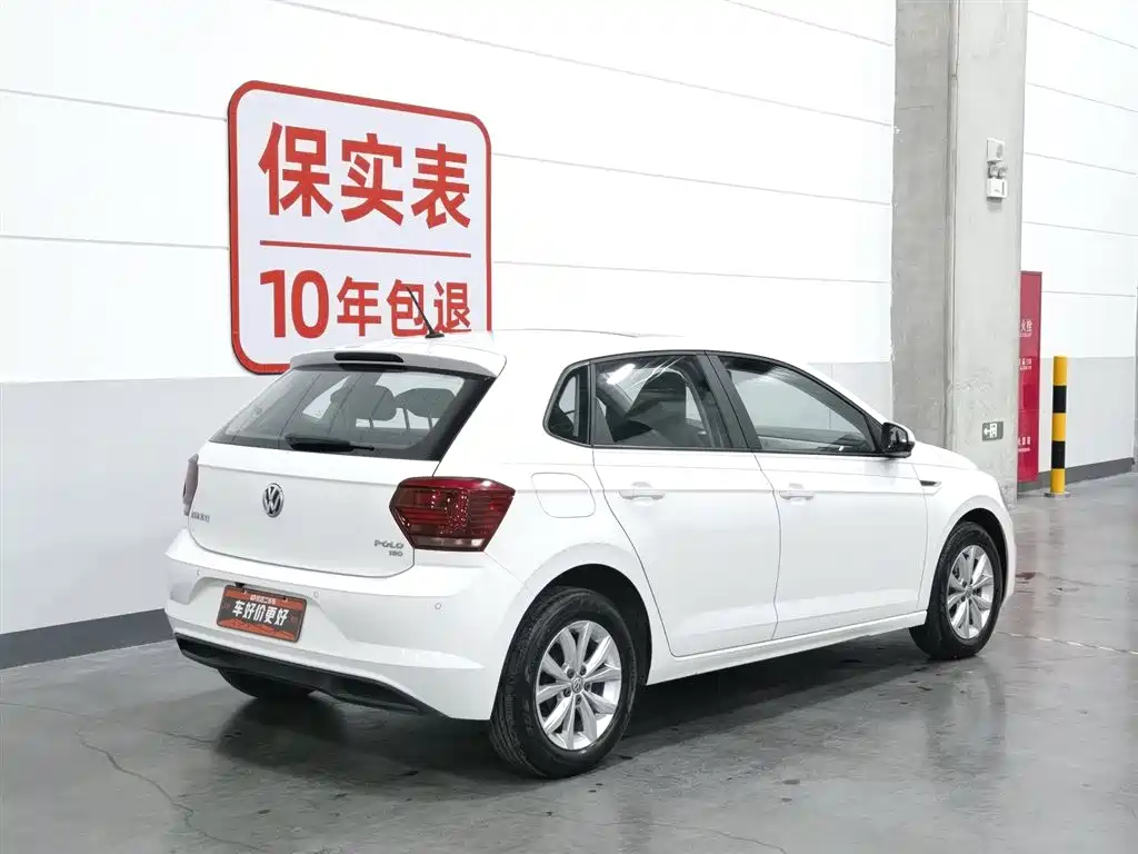 Volkswagen Polo 2019 Plus 1.5L Automatic Colorful Tech Edition фото 2