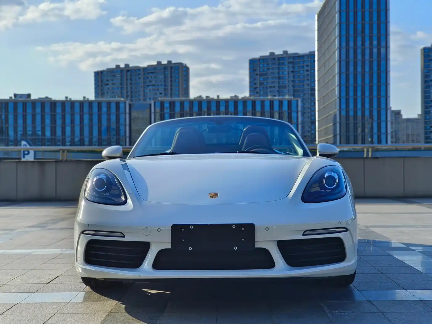 Porsche 718 2023 Boxster Style Edition 2.0T фото 2