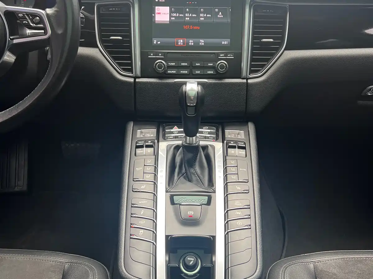 Porsche Macan 2017 Macan S 3.0T фото 12