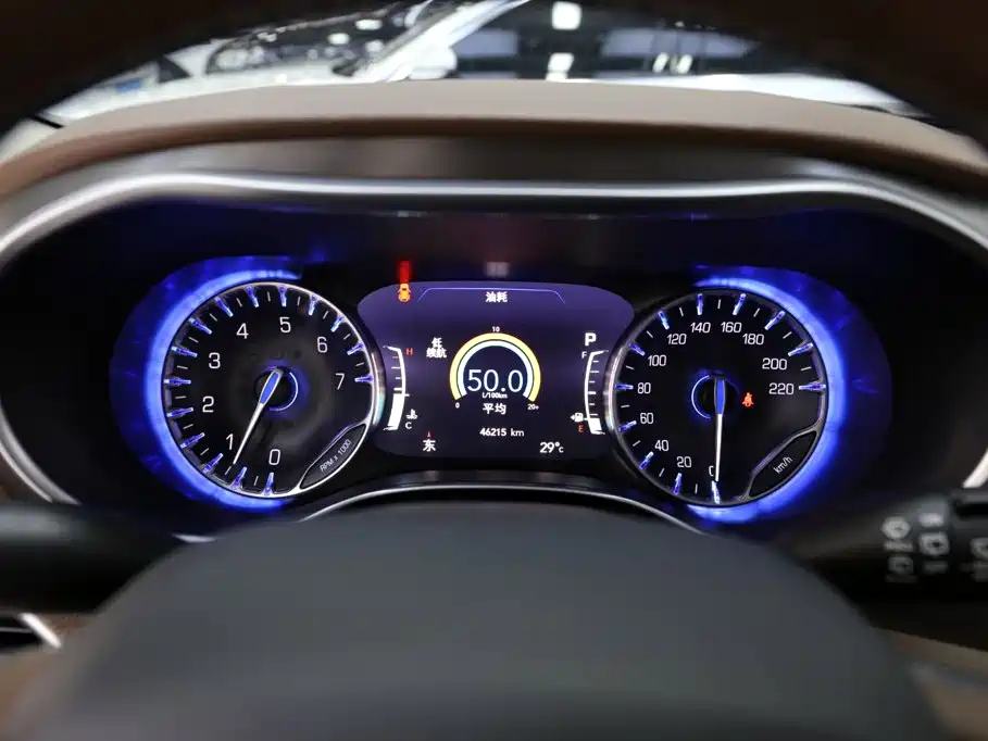 Chrysler Grand Voyager (Import) 2019 2017 3.6L Premium Edition