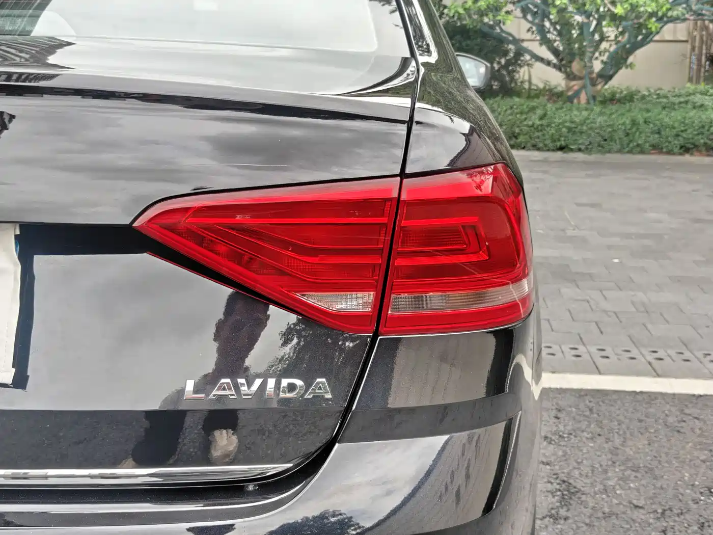 Volkswagen Lavida 2015 1.6L Automatic Comfort Edition фото 19