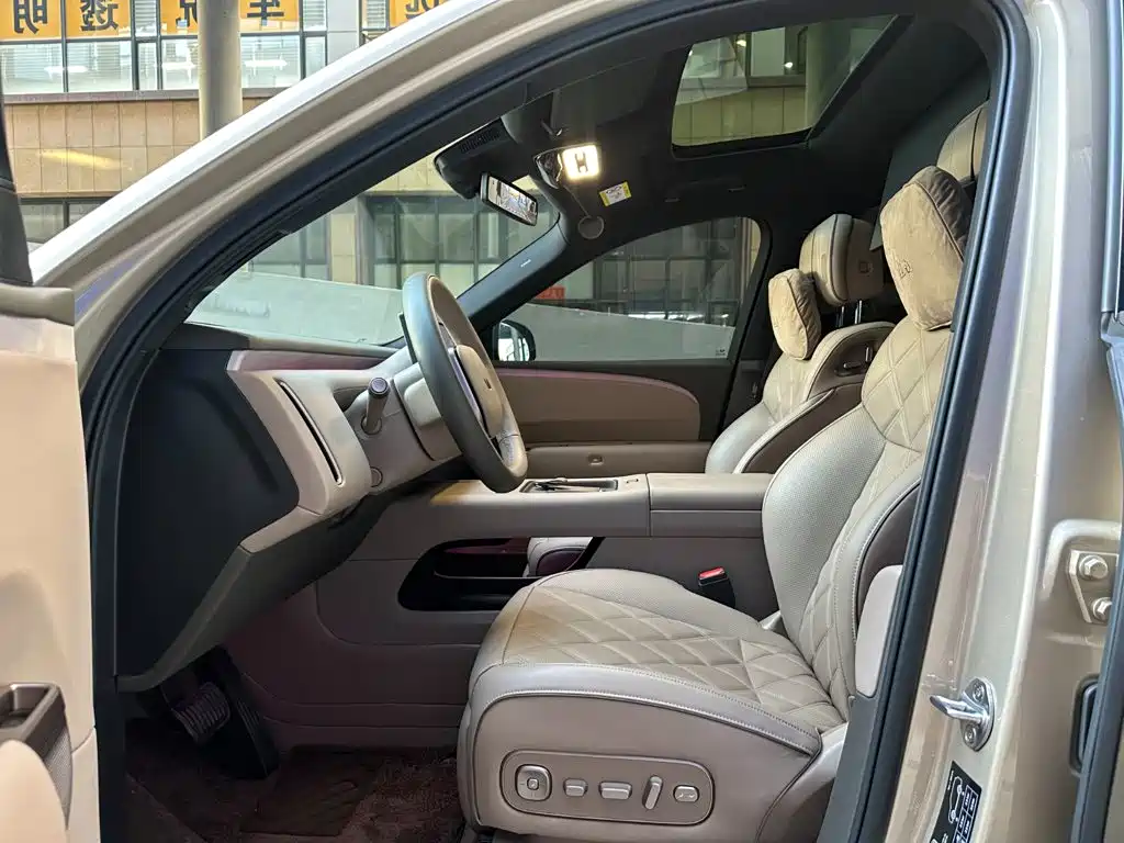 Li Auto L9 2026 2026 Base Model