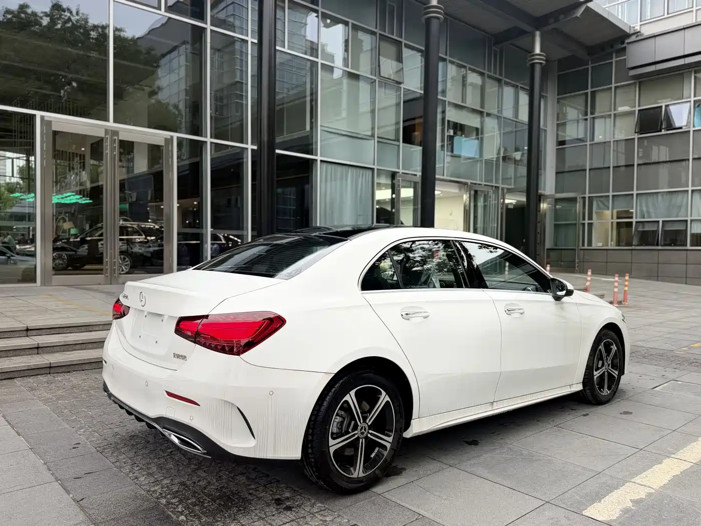 Mercedes-Benz A-Class 2026 2025 A 200 L Fashion Edition