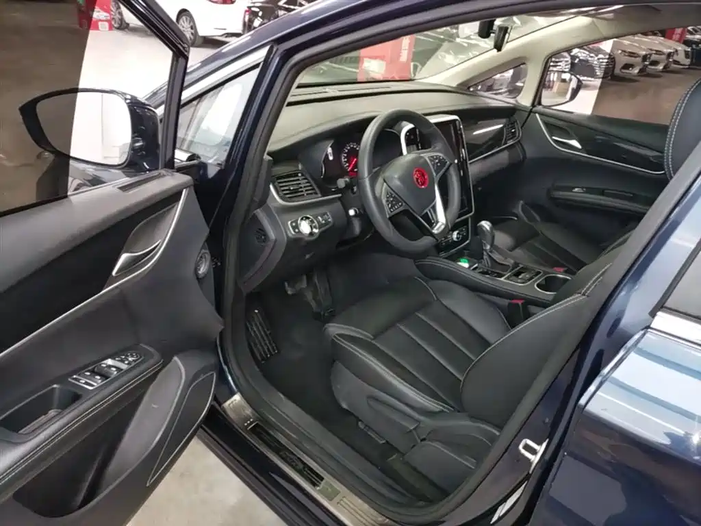 BYD Song MAX 2018 1.5T Auto Smart Connected Elite 6-Seater фото 16