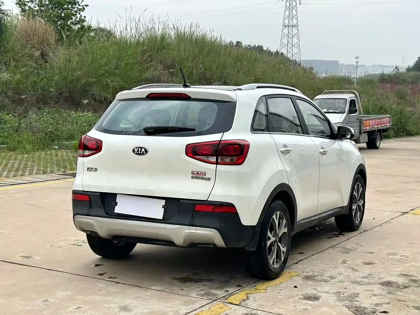 Kia KX3 Smart Run 2015 1.6L Automatic 2WD DLX фото 8