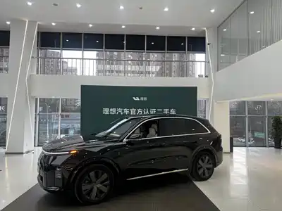 Li Auto L8