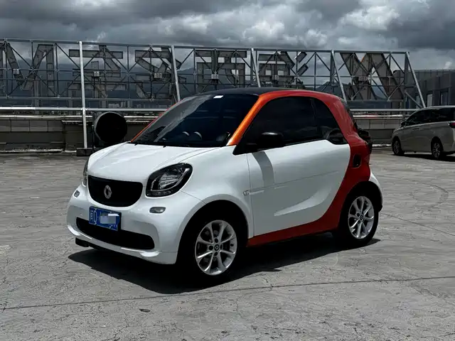  smart smart fortwo 2015 1.0L 52kW Hardtop Agile