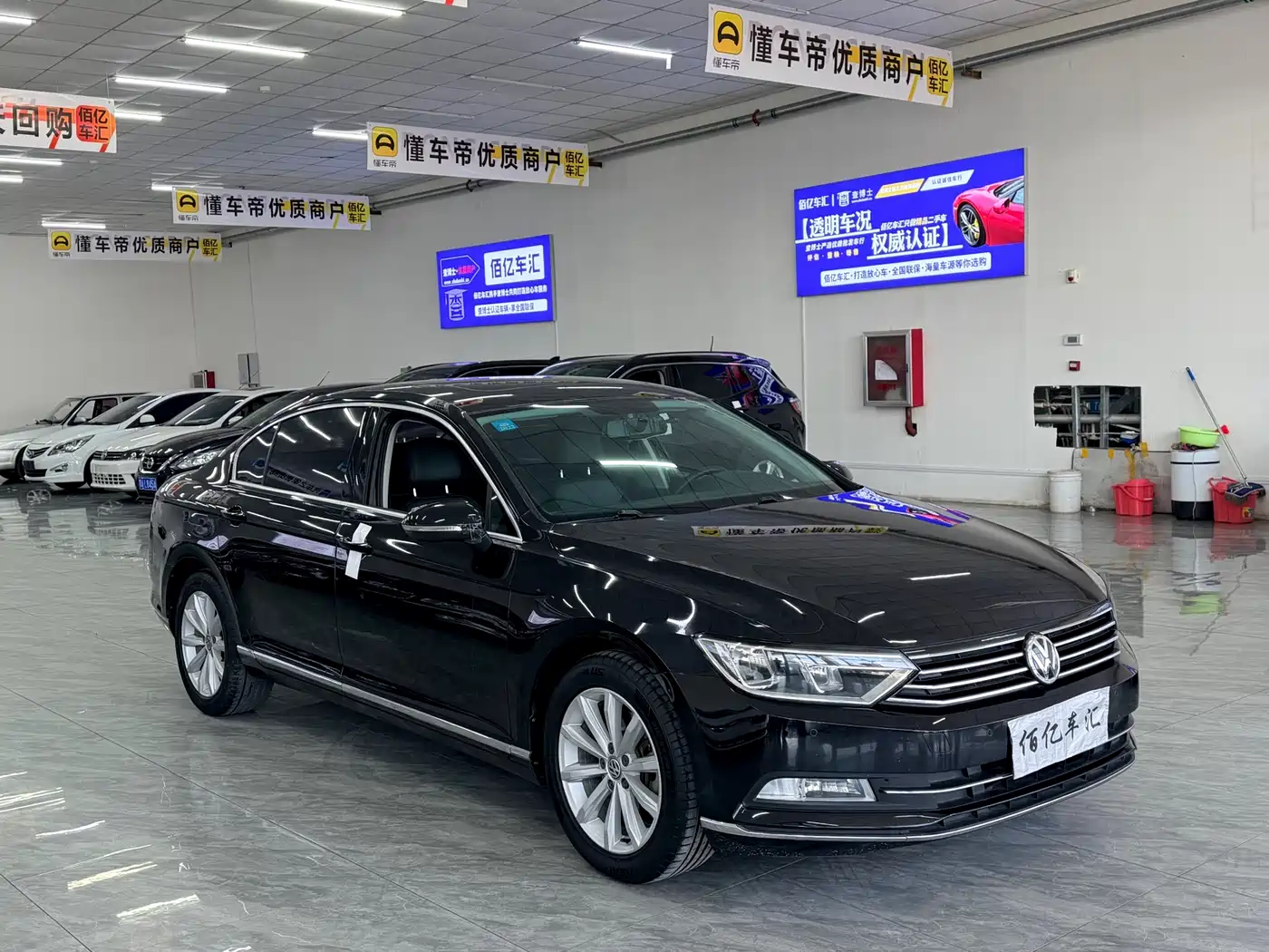 Volkswagen Magotan 2018 330TSI DSG Leading фото 6