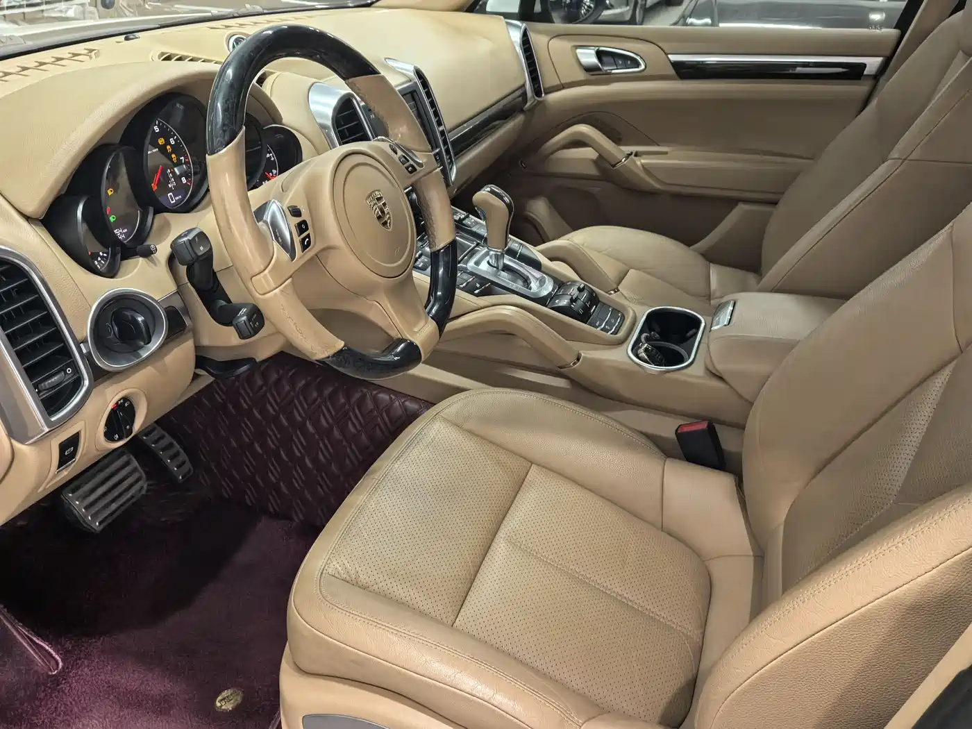 Porsche Cayenne 2011 Cayenne 3.0T фото 7