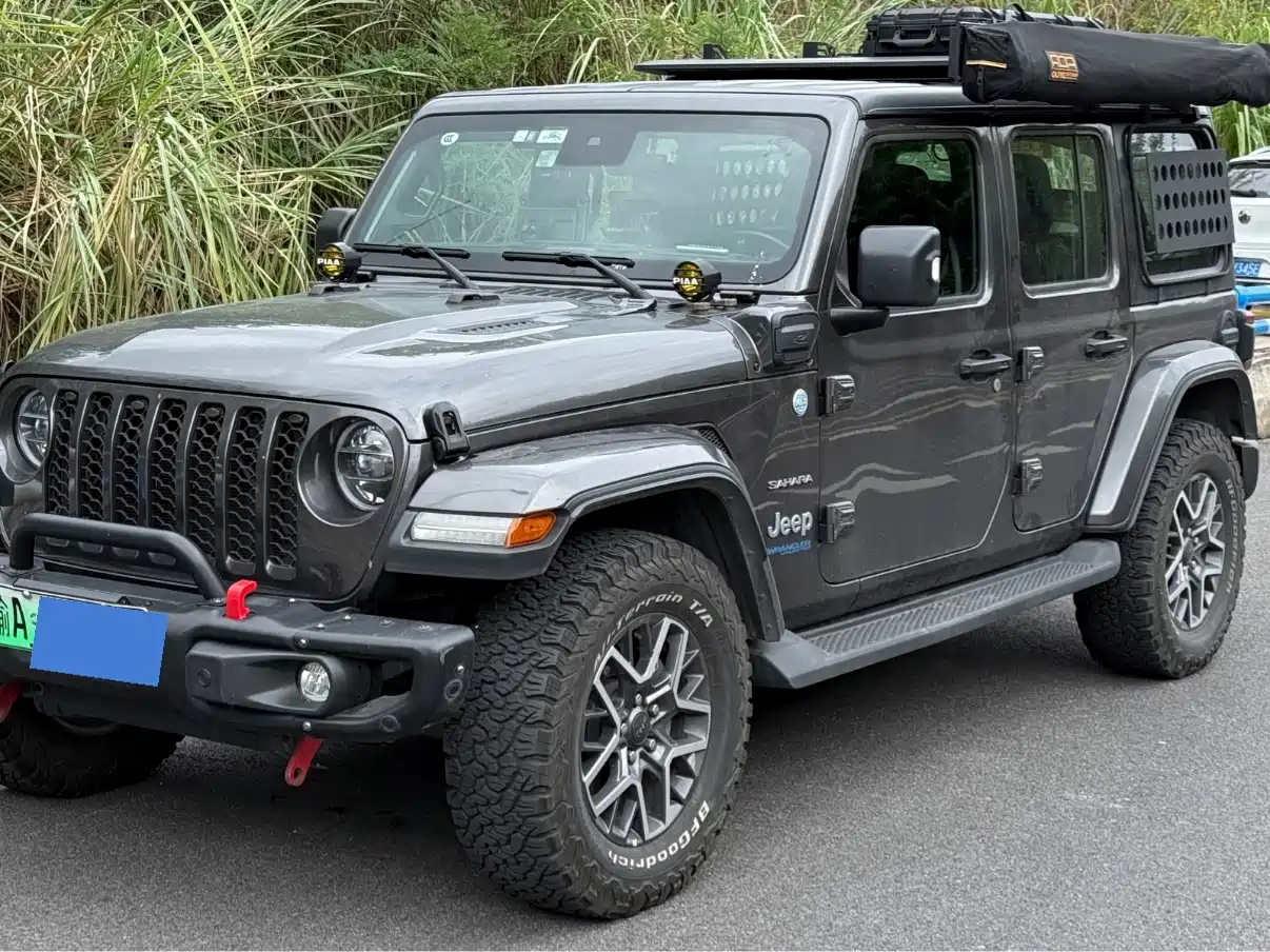 Jeep Wrangler 4xe 2022 2021 4-Door 2.0T 4xe Sahara Launch Edition