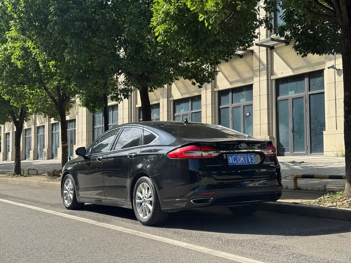 FORD MONDEO