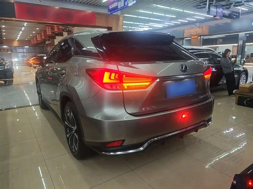 LEXUS RX