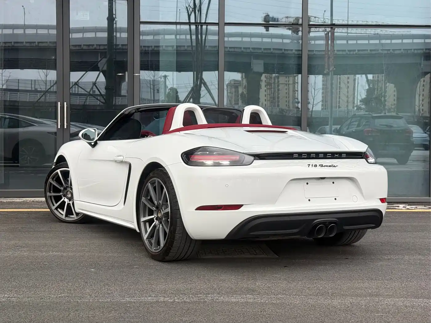 Porsche 718 2022 Boxster 2.0T фото 9