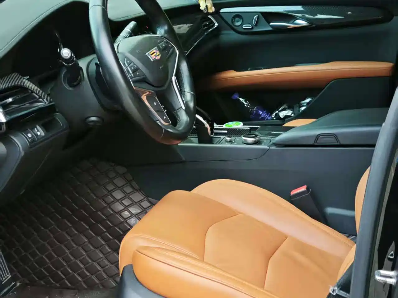 Фото 7 - Cadillac CT6