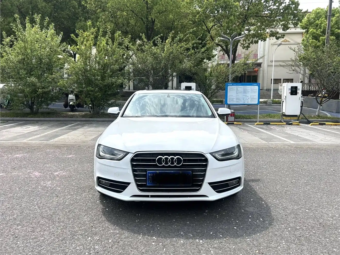 Audi A4L 2016 35 TFSI Automatic Standard фото 2