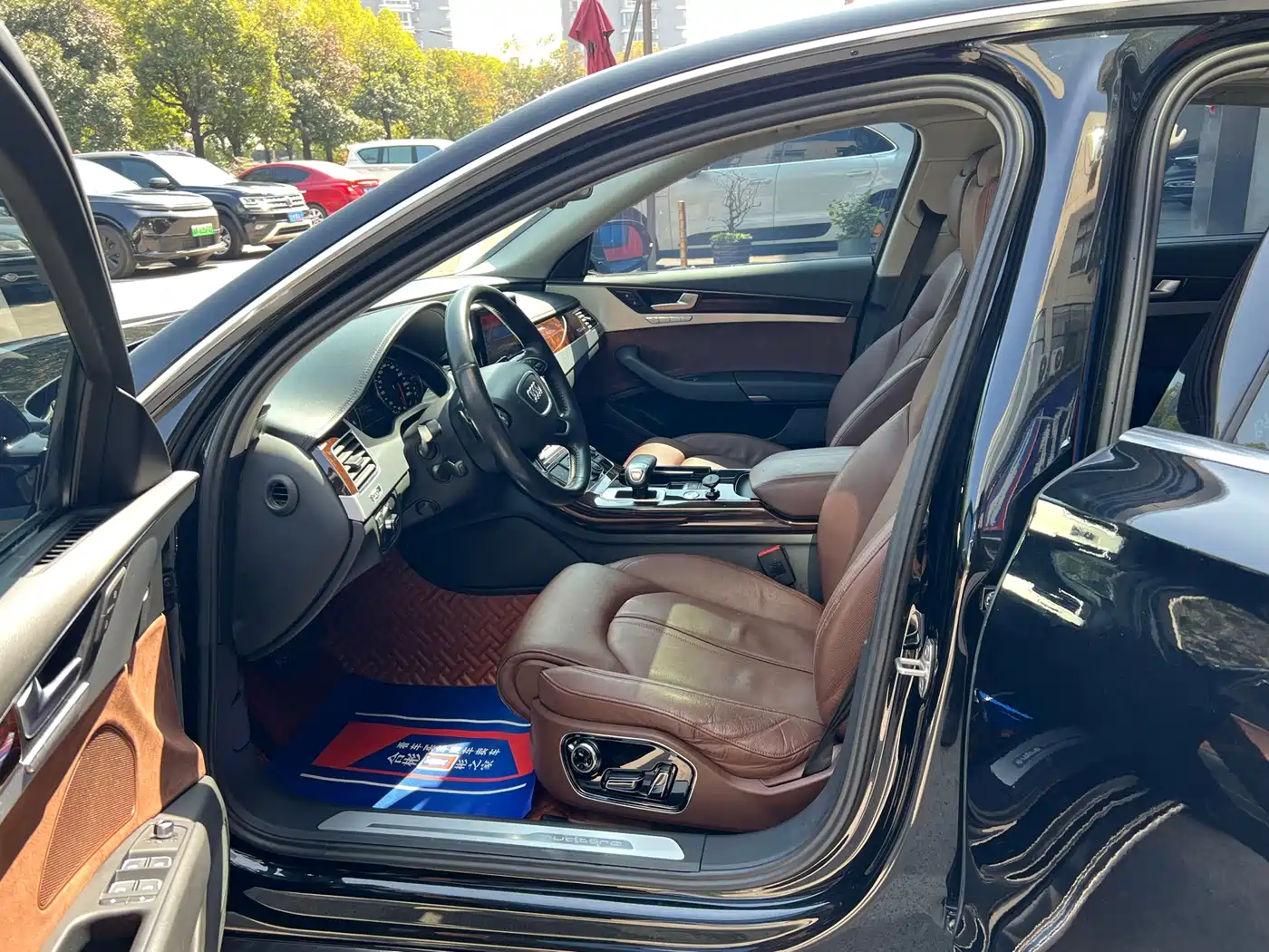 Audi A8 2017 A8L 45 TFSI quattro Comfort фото 30