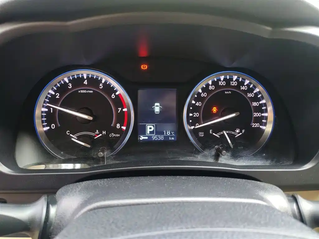 Toyota Highlander 2015 2.0T FWD Elite Edition 7-seater фото 4