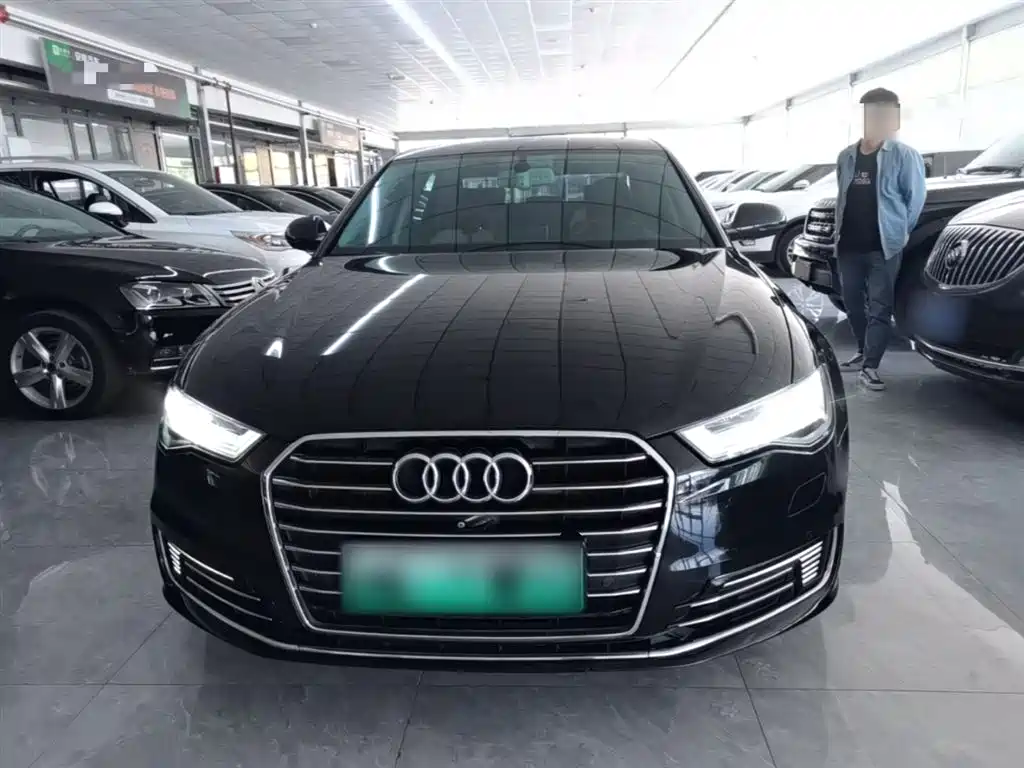 Audi A6L New Energy 2018 40 e-tron фото 2