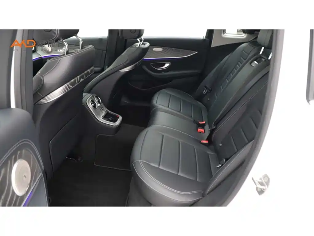 Mercedes-Benz E-Class 2021 E 260 L Sport фото 7