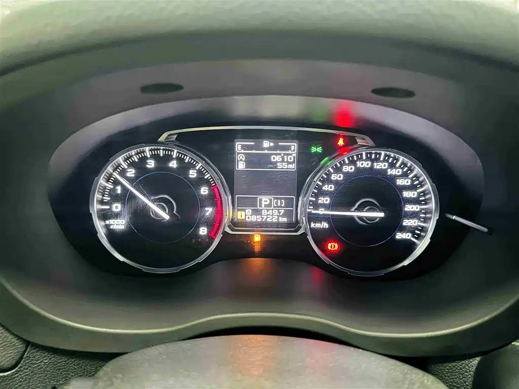 Subaru Forester 2016 2.5i Prestige Navigation Edition фото 29