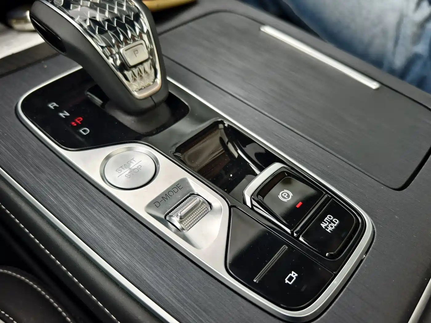 GAC Trumpchi Trumpchi GS8 2025 Pilot Series 2.0TGDI 2WD Luxury Edition 5-seater фото 9