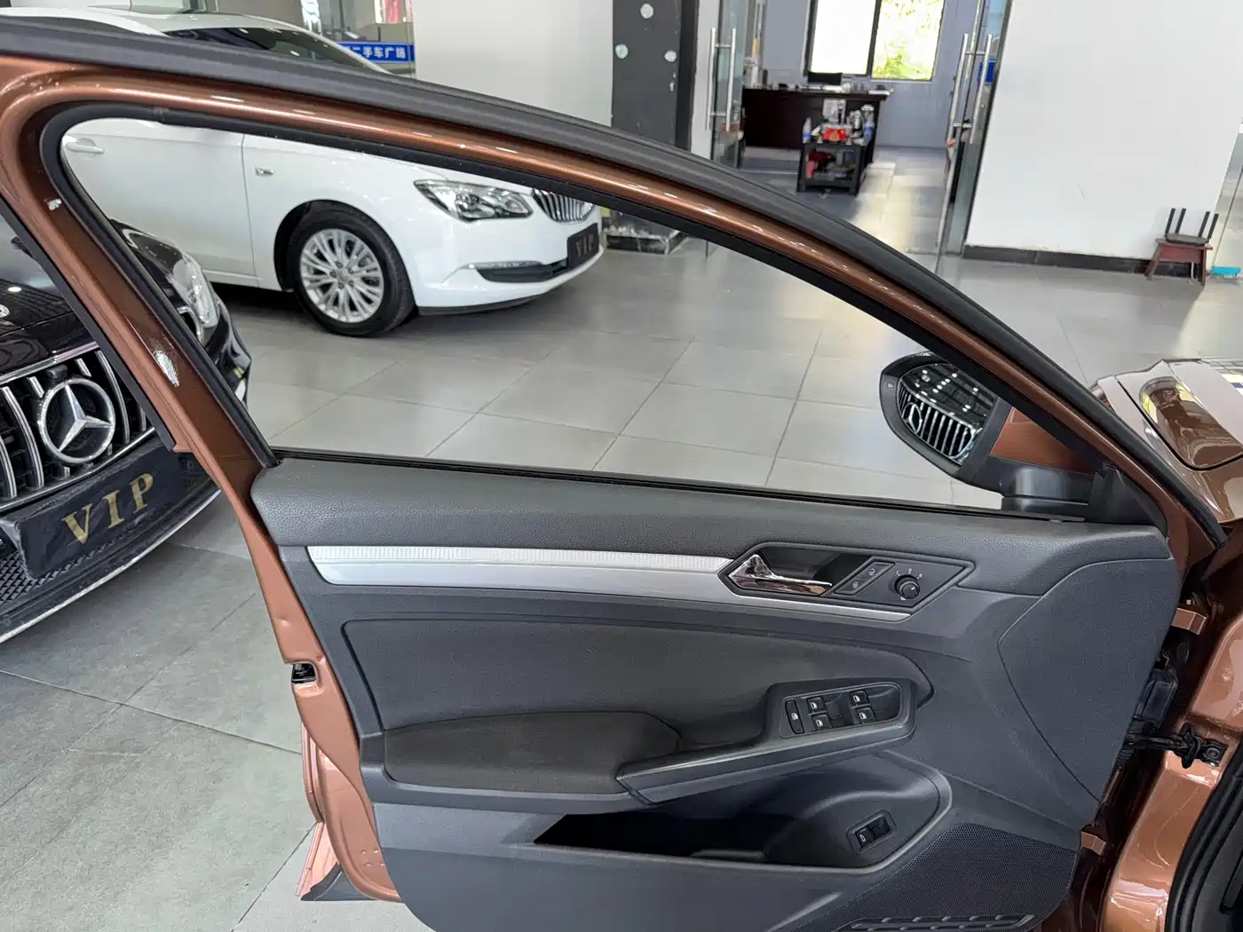 Volkswagen Lamando 2018 230TSI DSG Trend Edition фото 17